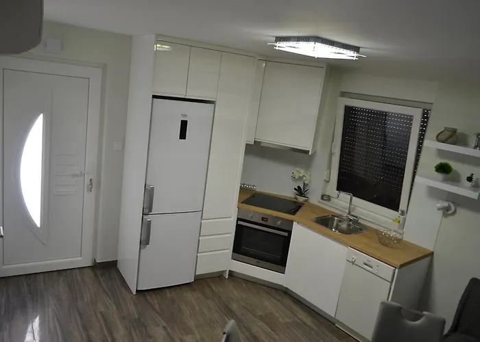 Apartment Ana Arbanasi